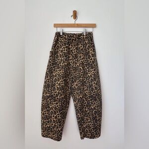 Le Bon Shoppe Arc Leopard Pants in Size Small